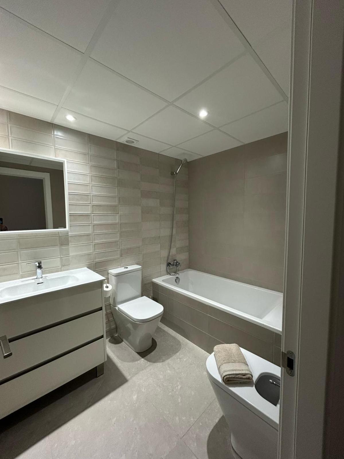 Apartamentos Corteingles Castellon By Tucasanlaplaya 카스텔론델라플라나 외부 사진